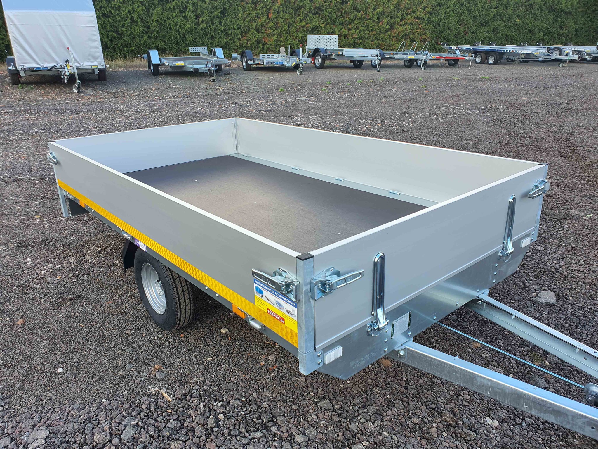 Bild von 1.0t - 1-Achser Allzweckanhänger 2,50 x 1,40m