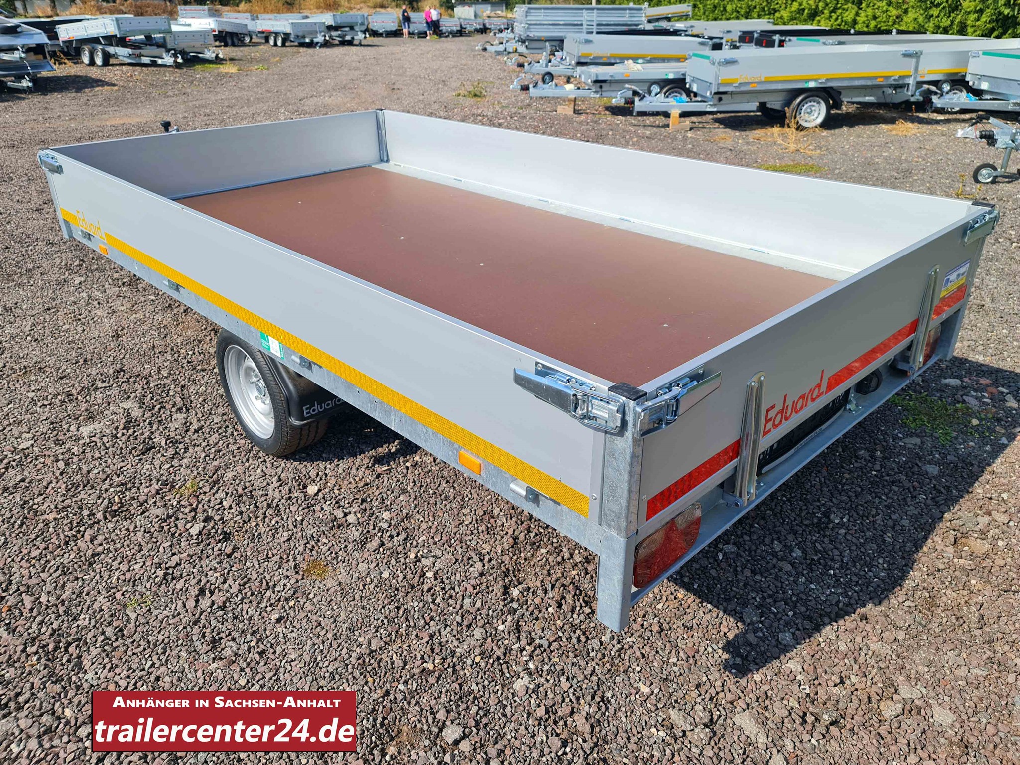 Bild von 1.5t - 1-Achser Allzweckanhänger 3,30 x 1,80m