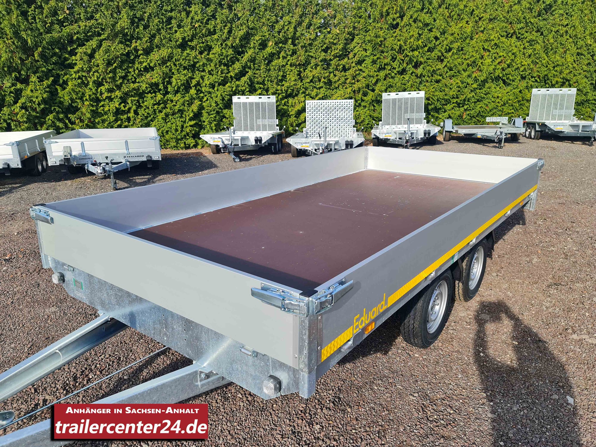 Bild von 3.0t - 4 x 2.20m Allzweckanhänger (optional Schienen, Winde..)