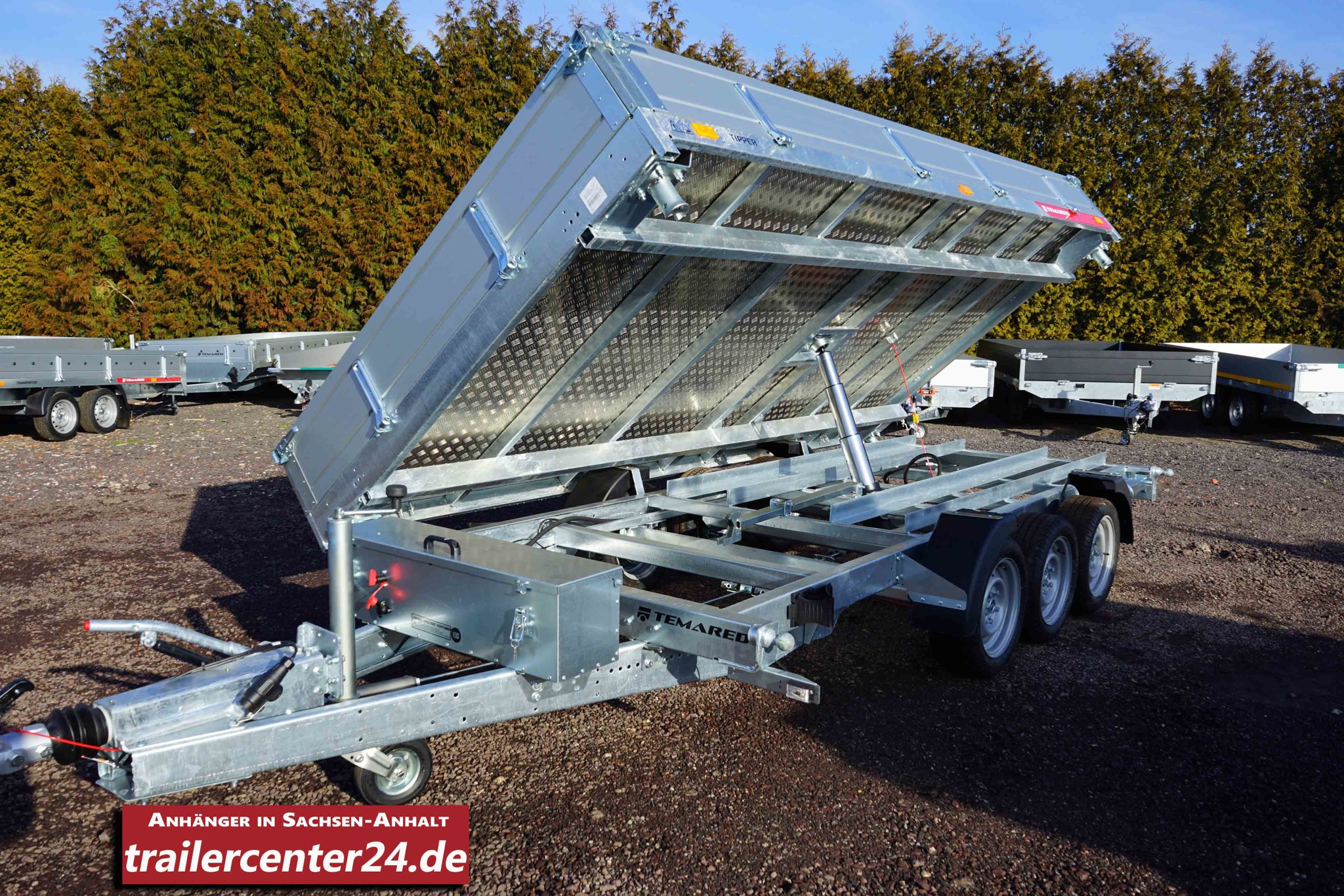 Bild von 3.5t - elektr. 3-Seiten-Kipper 4,00 x 2.00m
