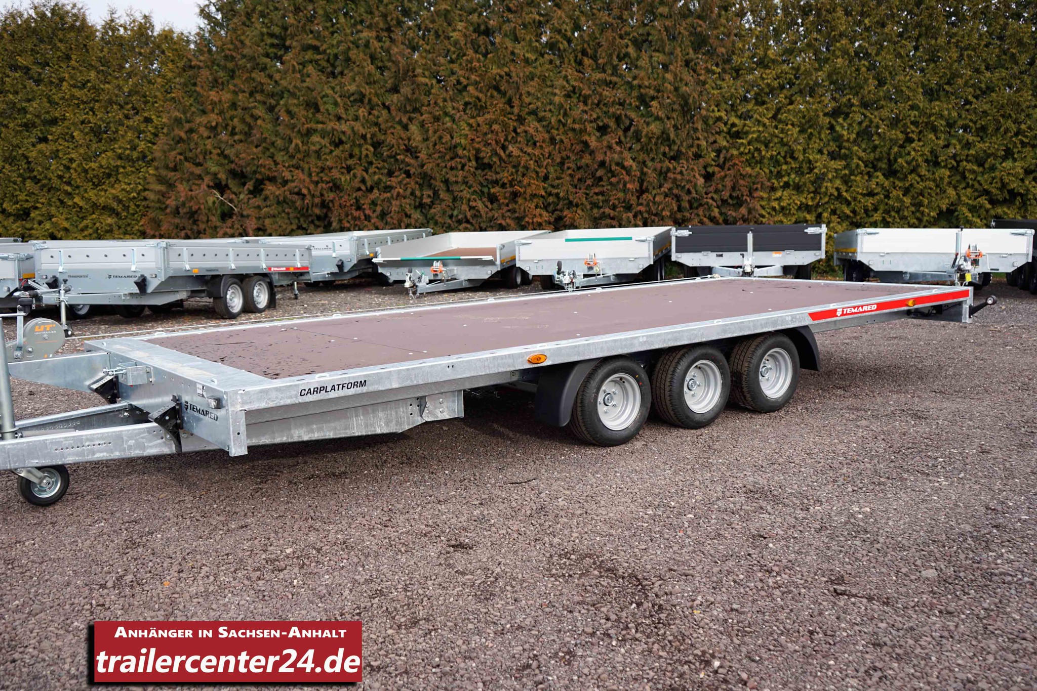 Bild von 3.5t - Carplattform 5,07 x 2,11m m. Schienen, Winde & Siebdruckplatte