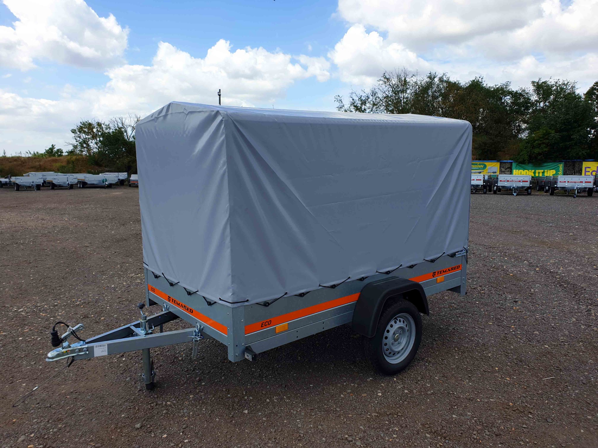 Bild von Mietanhänger Eco 750 kg - 2.30 x 1.20 m mit Hochplane 110cm